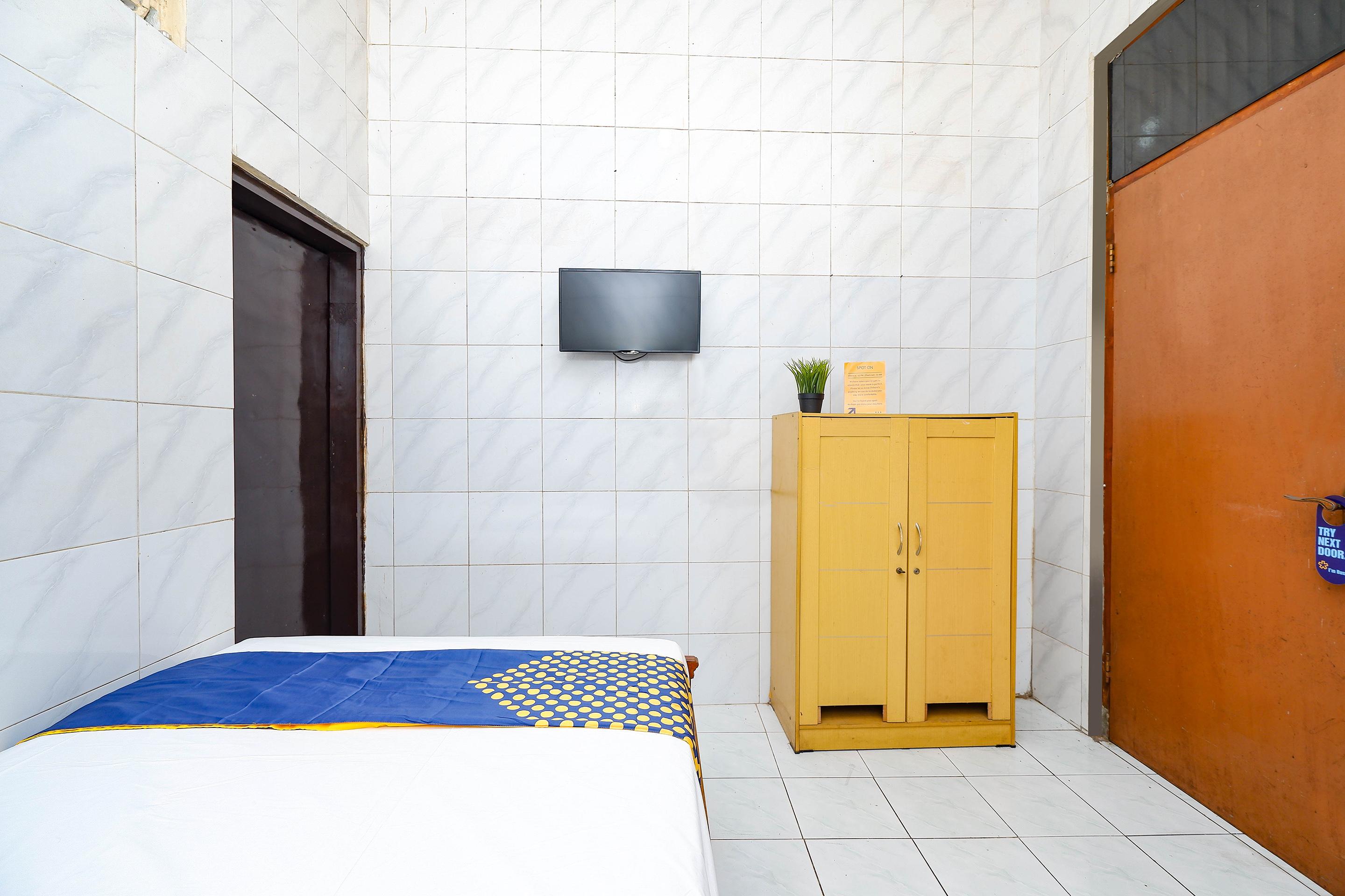 Spot On 2011 Hotel Mekar Sari Surakarta  Luaran gambar