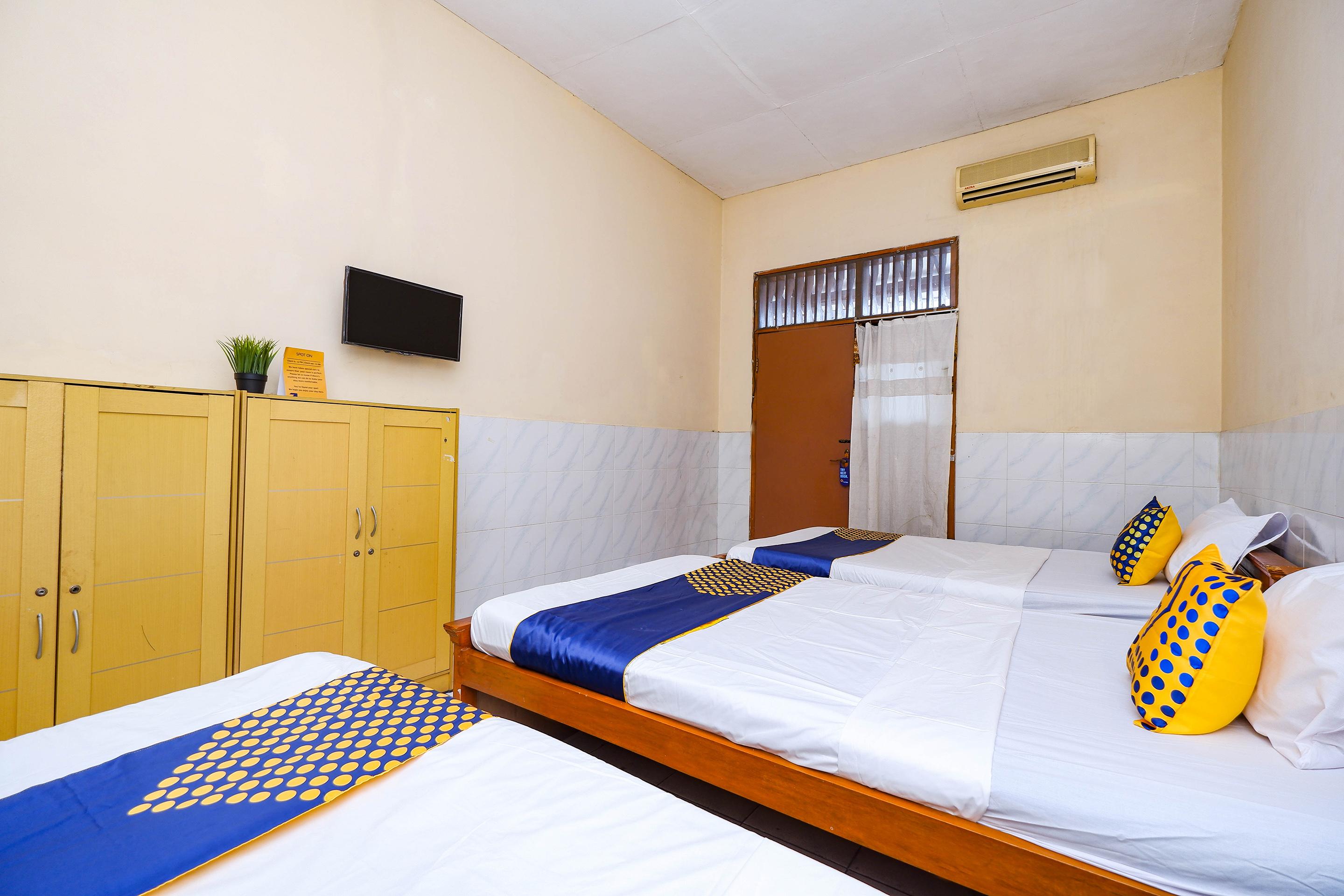 Spot On 2011 Hotel Mekar Sari Surakarta  Luaran gambar
